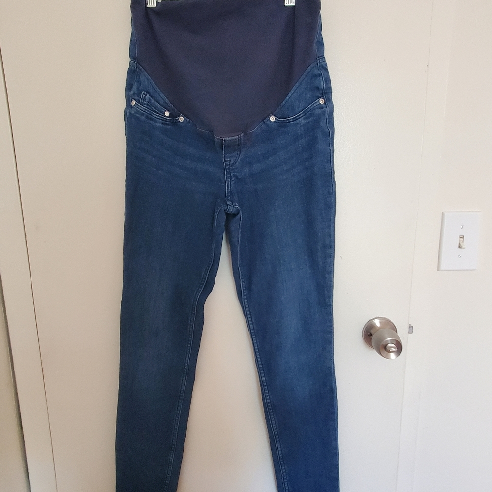 Maternity clothes bundle.